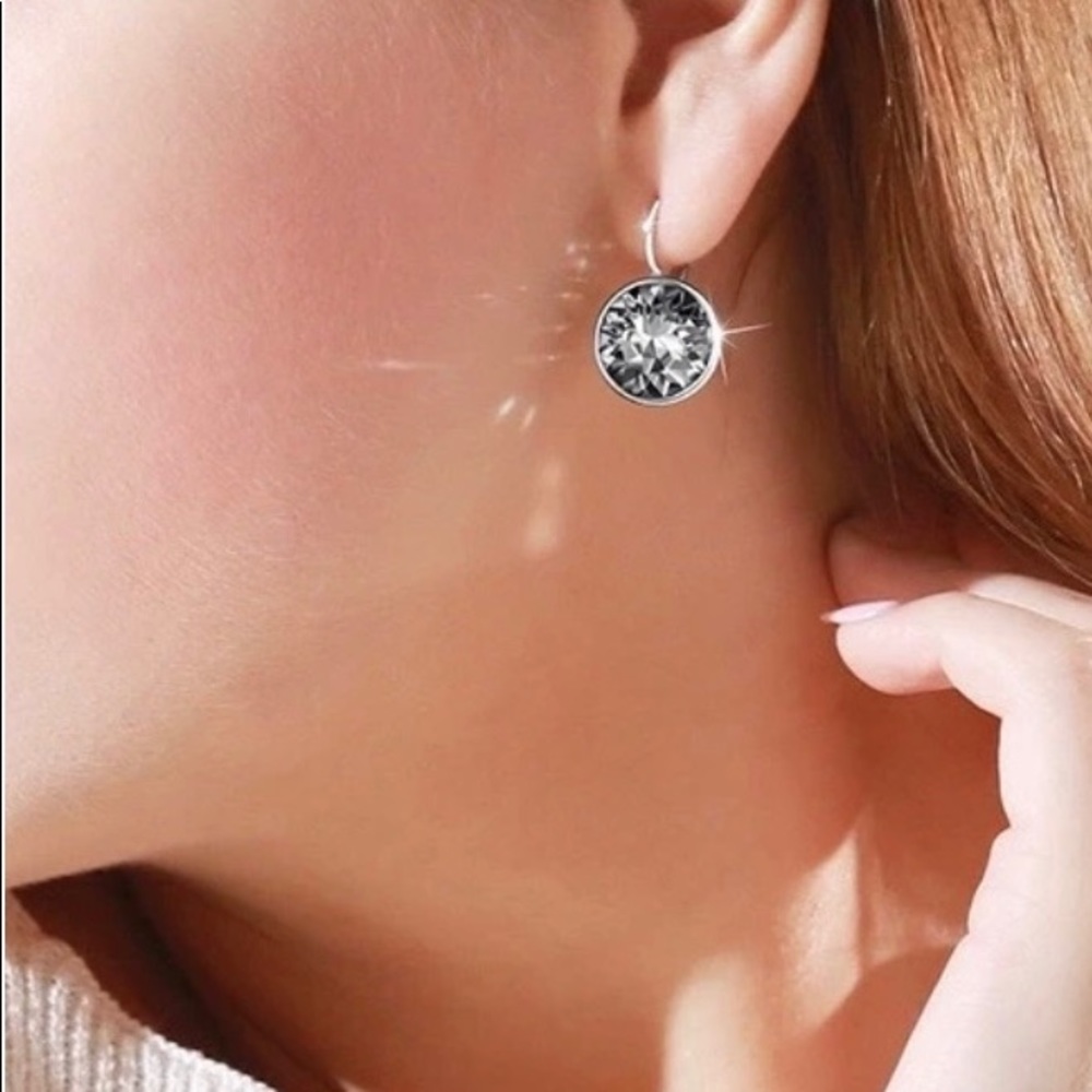 Sliver tone black solitaire hoops earrings